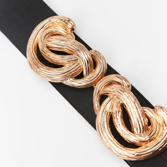 Zara limited edition buckled stretch belt you can’t miss main image 5